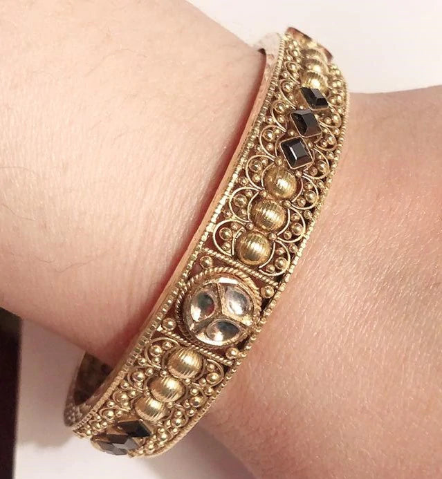 Indian Bridal Jewelry / Temple Jewelry Gold Bangle