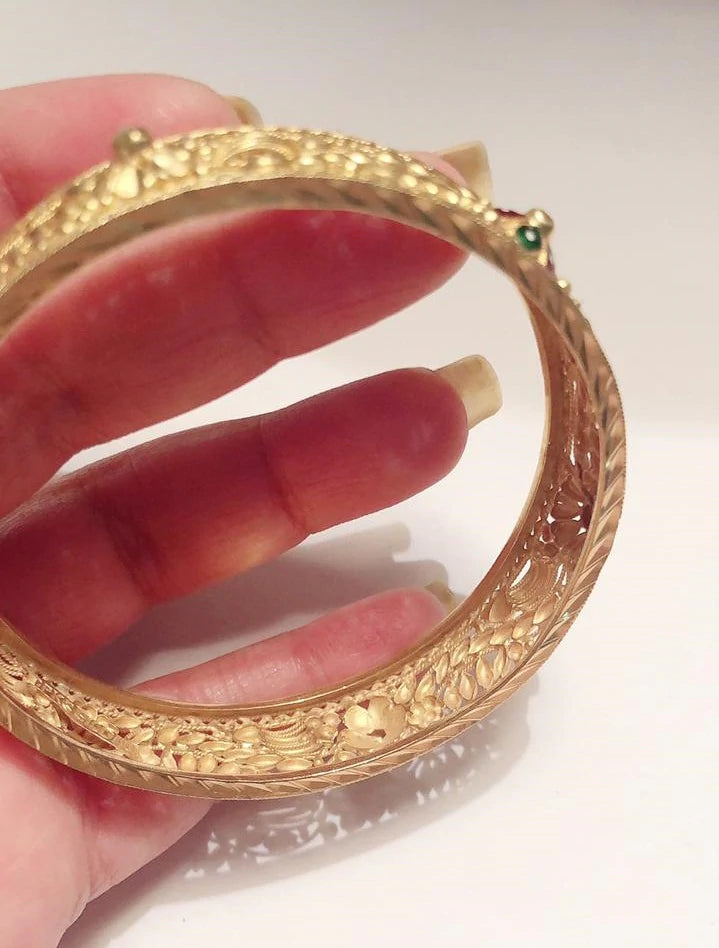 Indian Bridal Jewelry / Temple Jewelry Gold Bangle