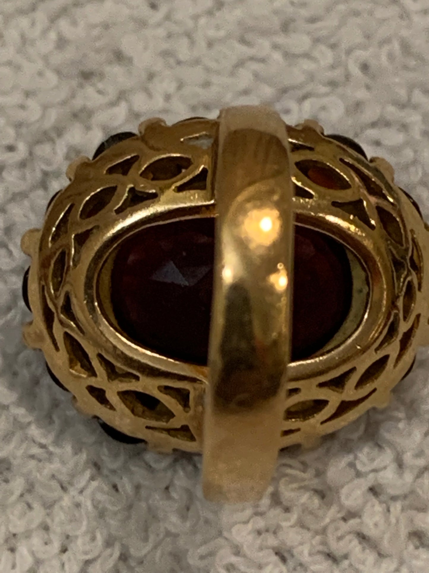 Vintage 14k Gold Garnet Huge 8.80 tcw approx Filigree Art Deco Ring size 5.75