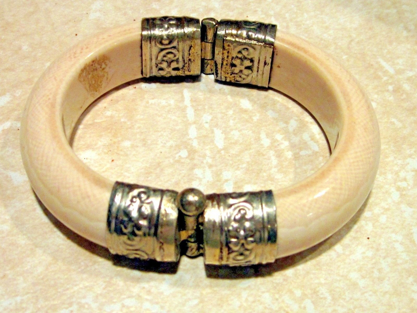 Antique bangle Bracelet Bone Indian Wedding Bridal Ceremonial Ivory Color