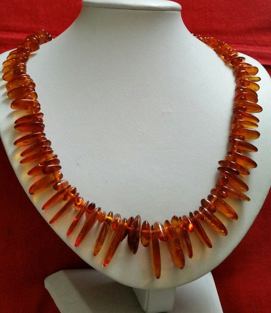 Vintage Jewelry Lovely Amber Natural Baltic Necklace