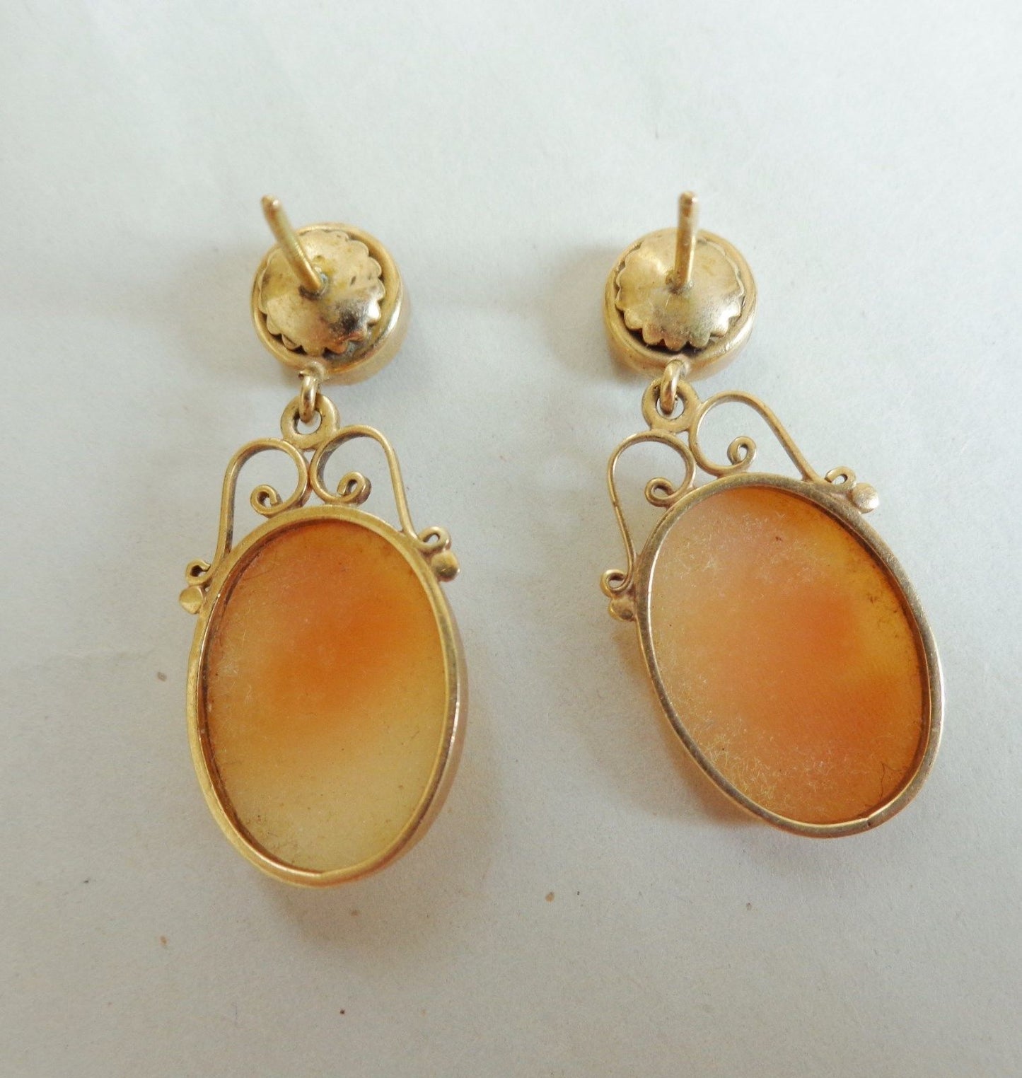 Antique Victorian 14k Solid Yellow Gold Pierced Dangle Cameo Earrings 4.35gms