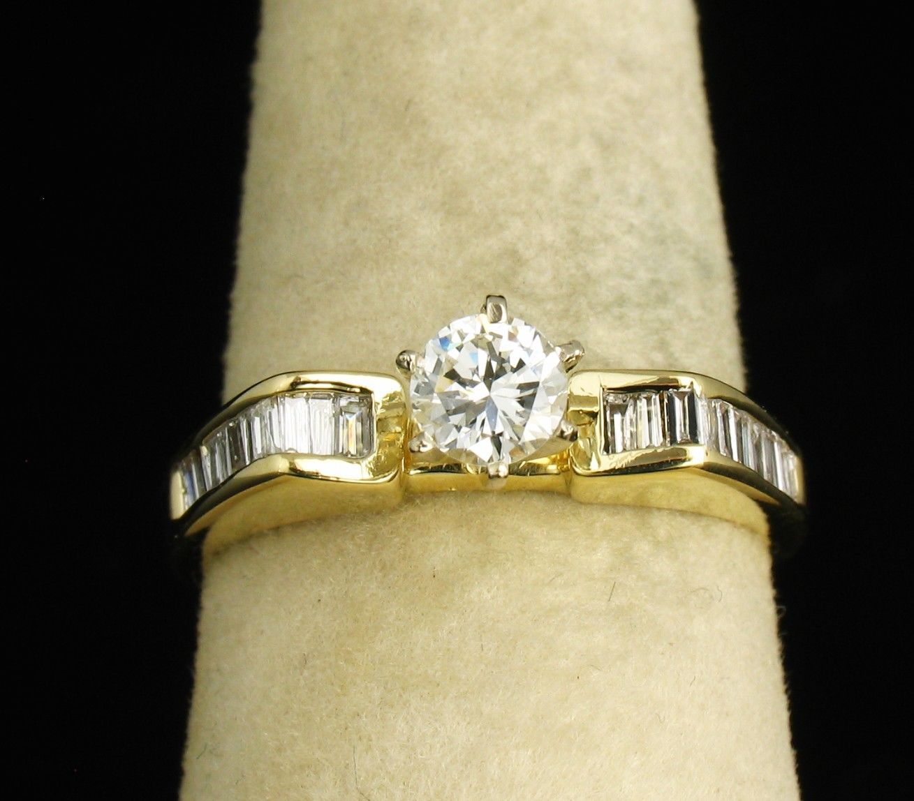 Vintage Estate Round Natural 1.0ct Diamond Solid 14k Yellow Gold Engagement Ring