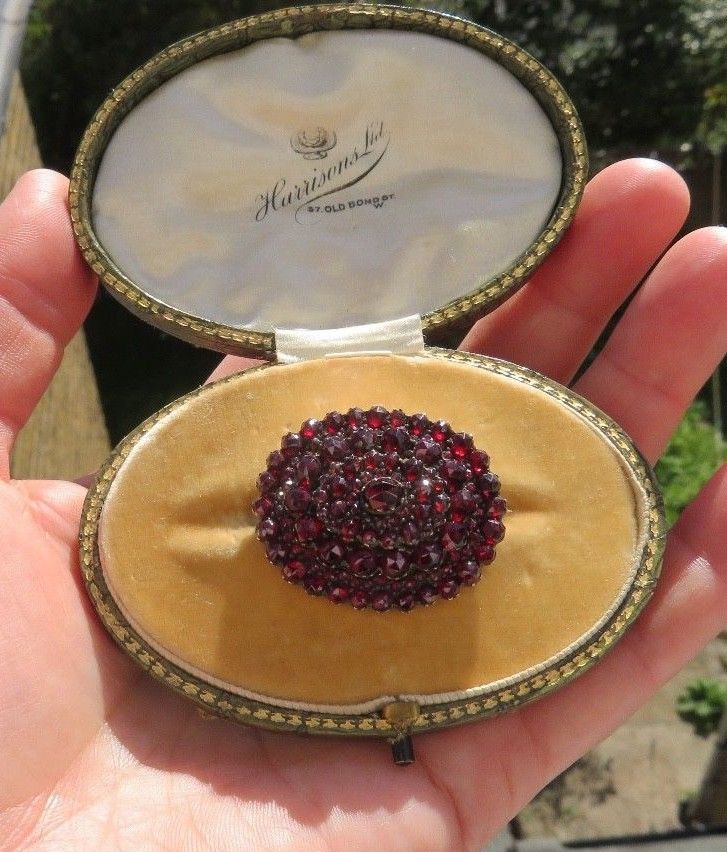 Antique Victorian Bohemian Garnets & Gold Brooch