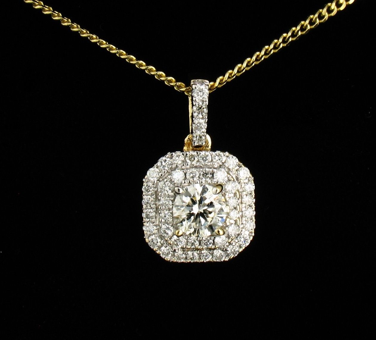 Gabriel & Co. signed Natural 1/2ctw Diamond Solid 14k Gold pendant necklace