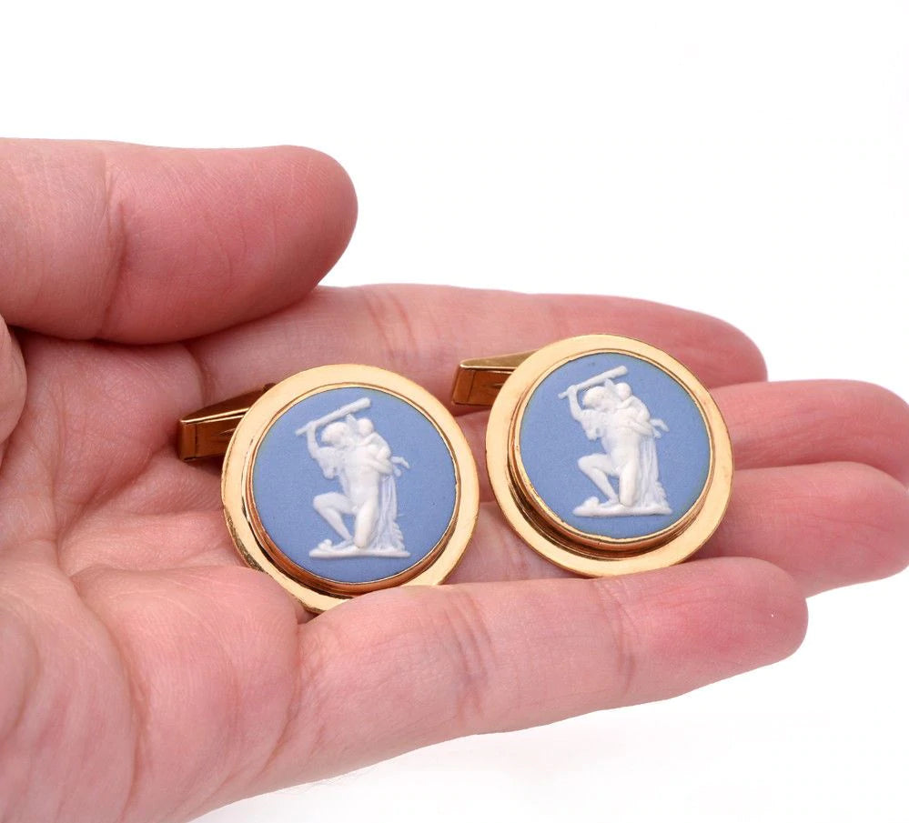 Vintage Wedgwood Cameo Blue Jasper 14K Yellow Gold Round Cufflinks