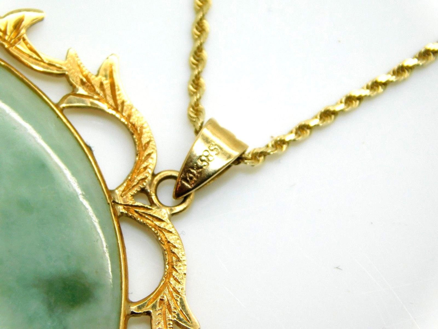 Rare Antique Chinese 14k Gold and Jade Disc Necklace