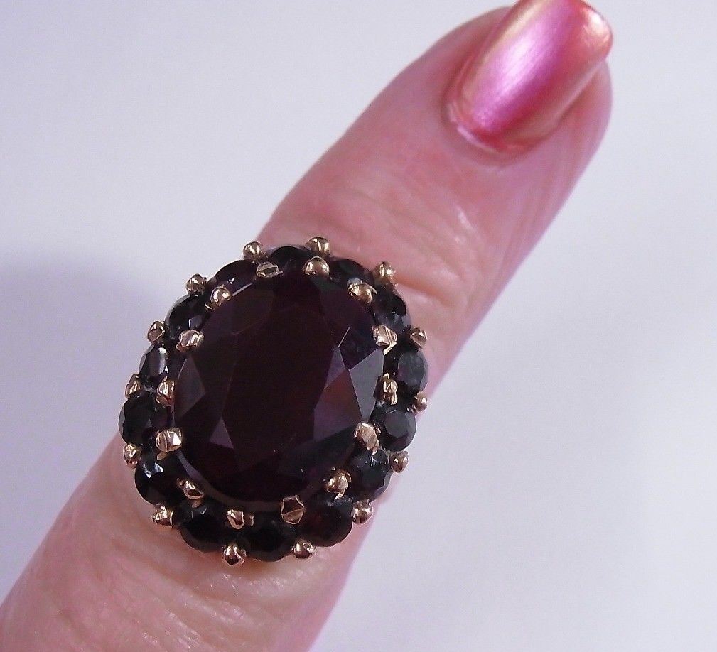 Vintage 14k Gold Garnet Huge 8.80 tcw approx Filigree Art Deco Ring size 5.75