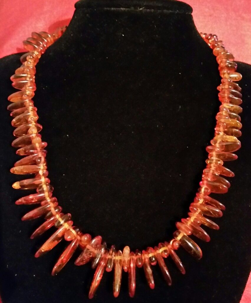 Vintage Jewelry Lovely Amber Natural Baltic Necklace