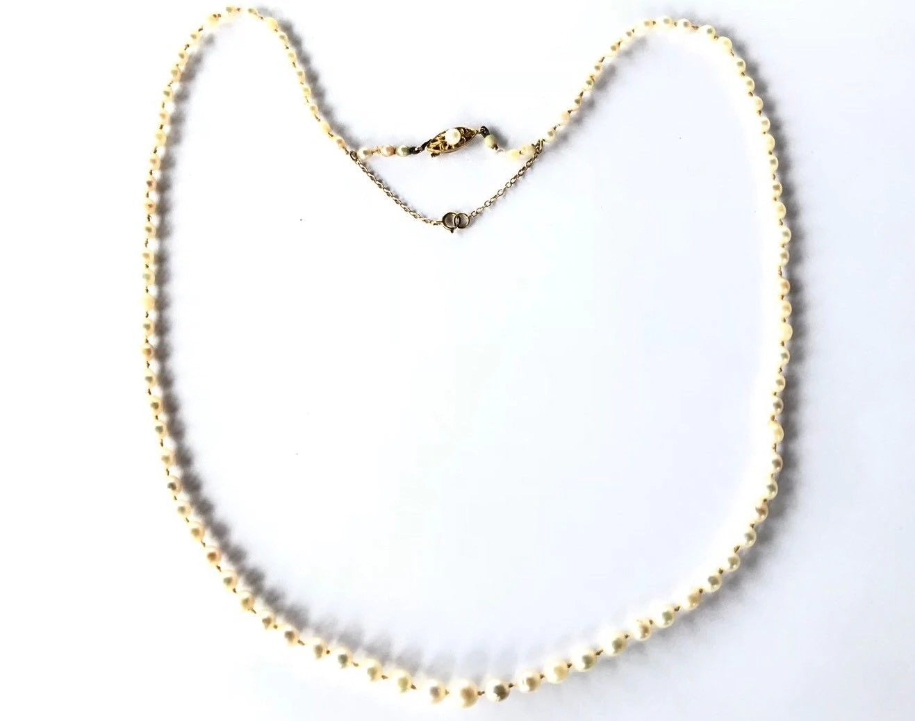 Vintage Hand Knotted Real Pearl Necklace 9ct Gold Clasp