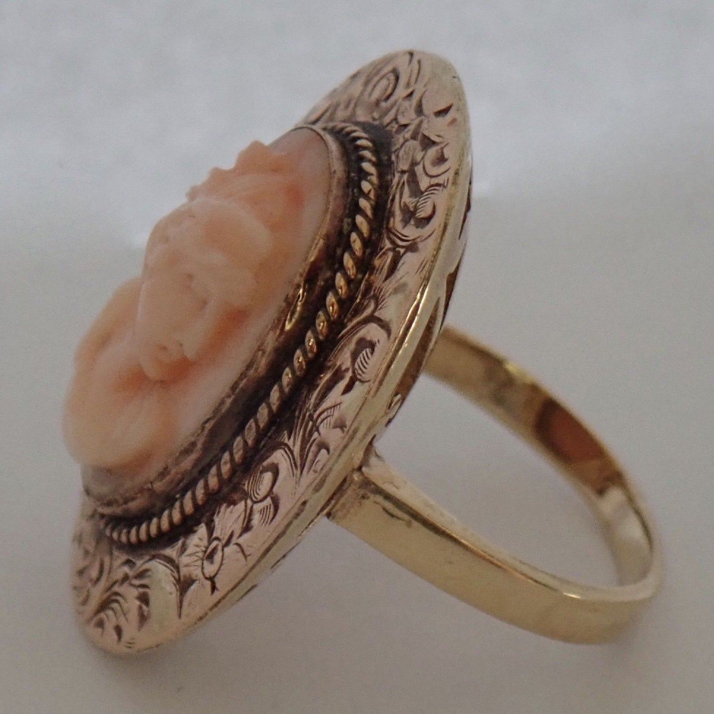 Antique Edwardian Engraved 14K Gold Carved Angel Skin Coral Cameo Ring