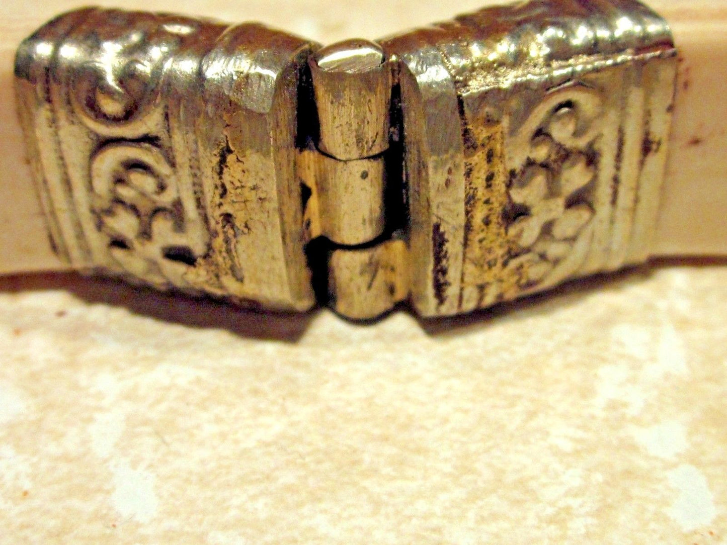 Antique bangle Bracelet Bone Indian Wedding Bridal Ceremonial Ivory Color